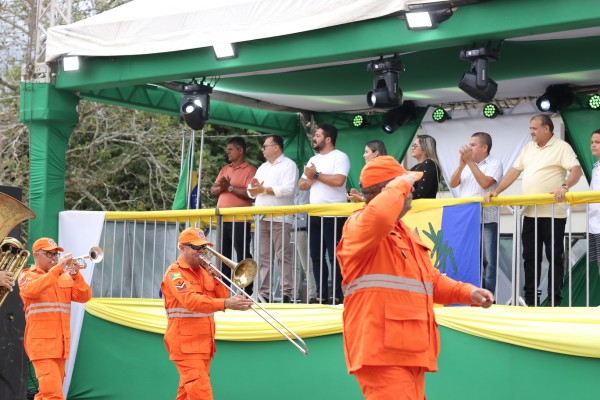 Imagem da galeria Desfile Cívico -  Areia Branca 2023