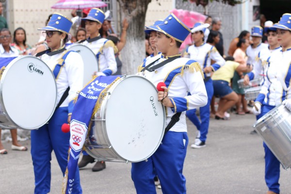 Imagem da galeria Desfile Cívico -  Areia Branca 2023