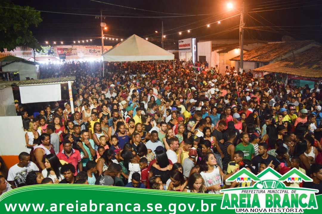 Festa de Reis reúne centenas de pessoas no Povoado Pedrinhas