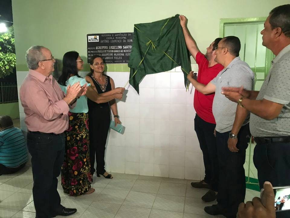 Prefeitura de Areia Branca entrega reforma de colégio no Povoado Boqueirão II