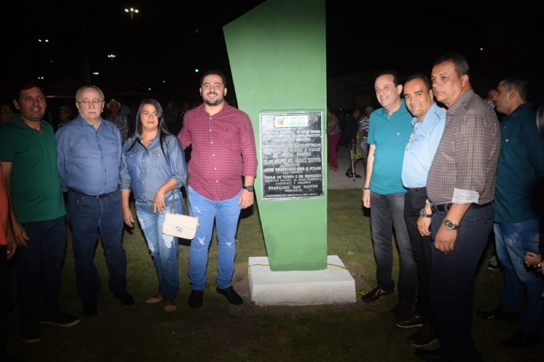 Prefeitura entrega reforma e revitalização no trecho do principal acesso à cidade de Areia Branca